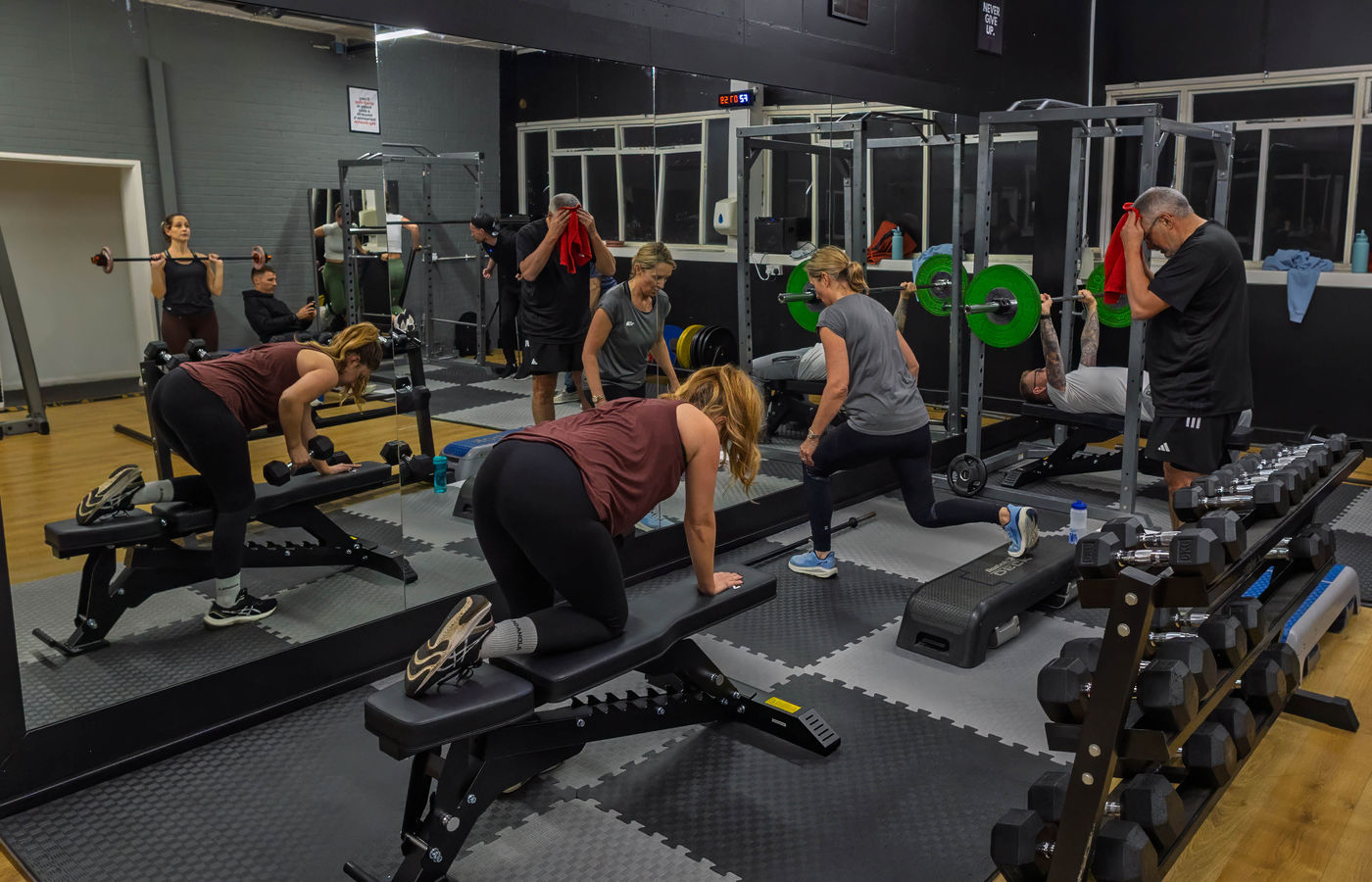 A coach-led strength session at The Fit Pod Wokingham